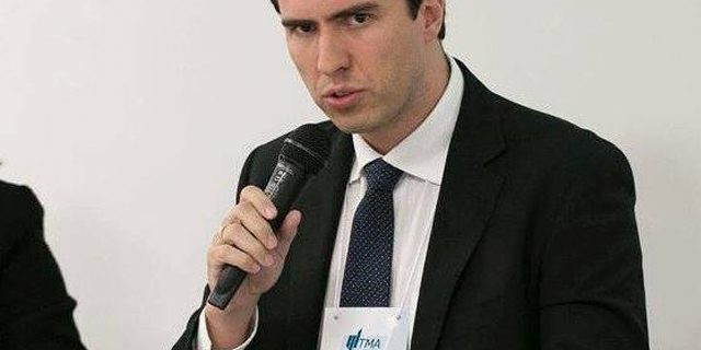 Fernando-Pompeu-Luccas-participou-do-Seminário-Porto-Alegre